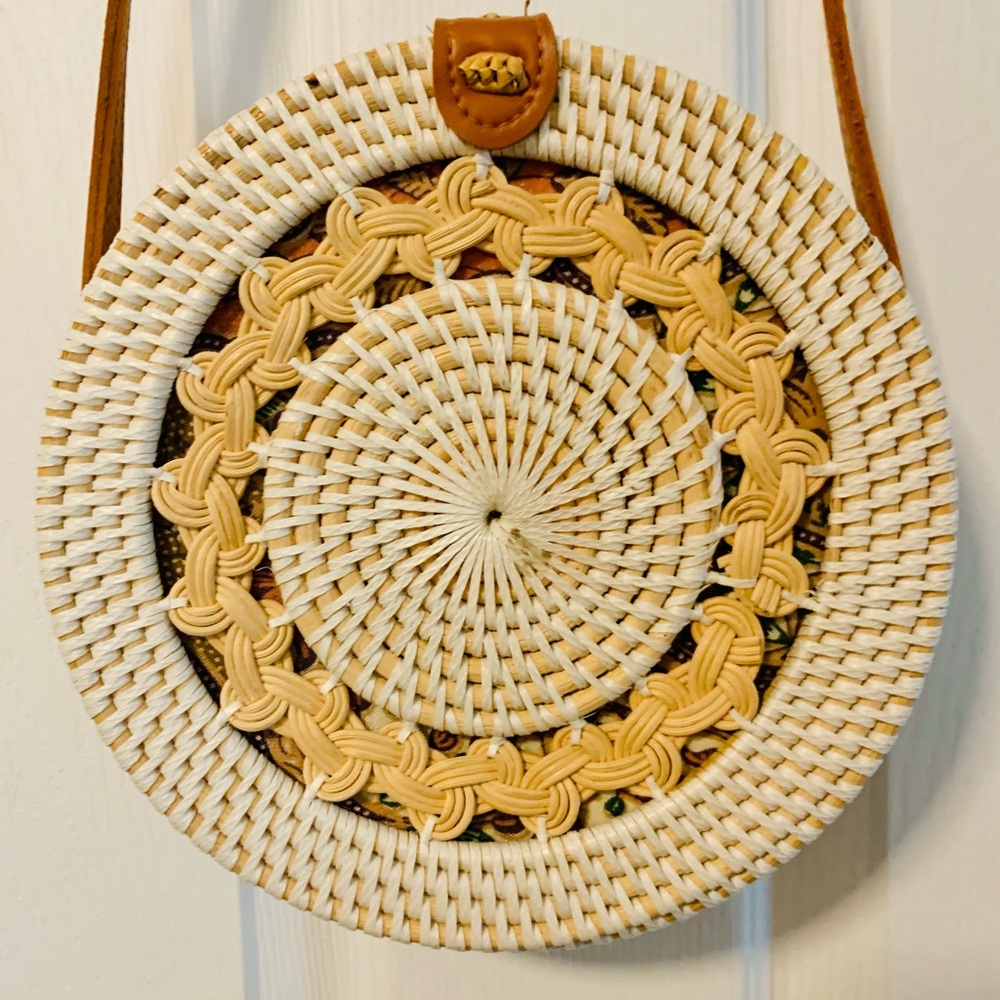Round Woven Straw Bag with Tan Accents